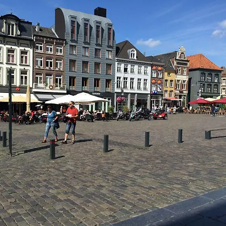 En Grand Cafe De Pauw 2* Roermond