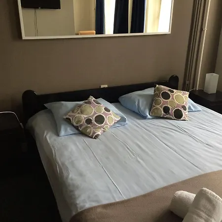 En Grand Cafe De Pauw Hotell Roermond