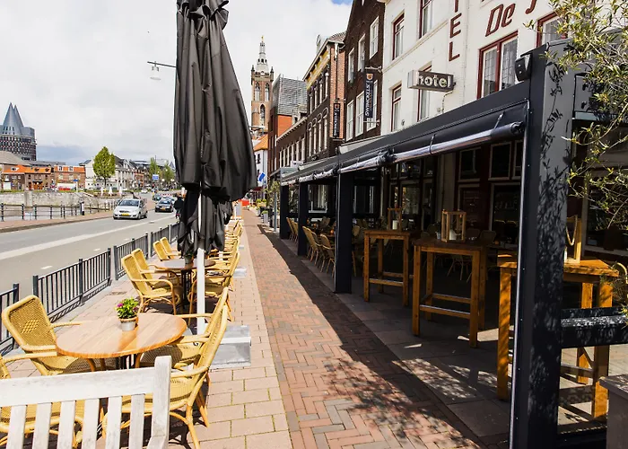 En Grand Café De Pauw