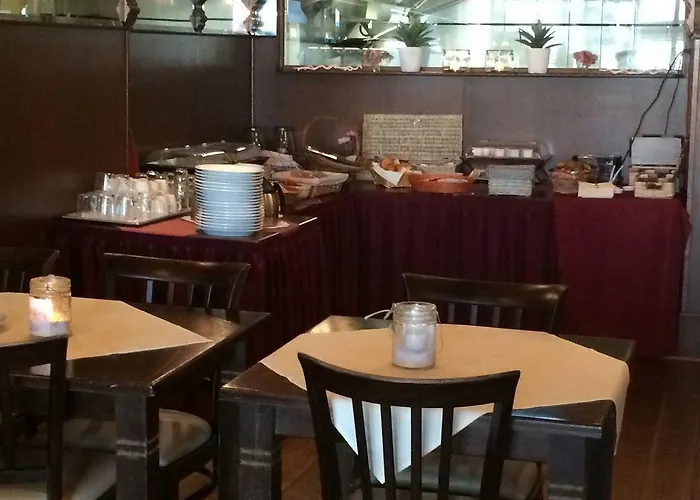 فندق En Grand Cafe De Pauw