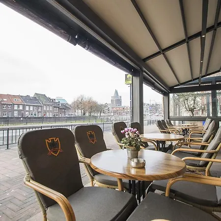 Hotel En Grand Cafe De Pauw