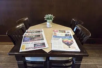 En Grand Cafe De Pauw 2* Roermond