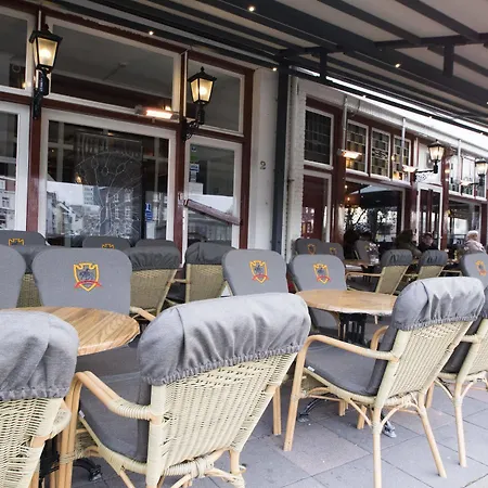 En Grand Cafe De Pauw Hotel Roermond