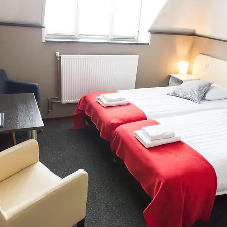 En Grand Cafe De Pauw מלון 2*