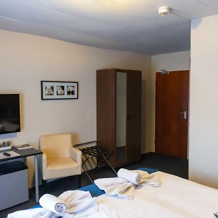 En Grand Cafe De Pauw מלון