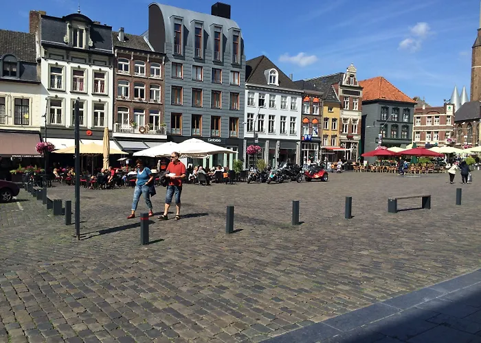 Hotel En Grand Café De Pauw 2*